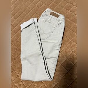 Size 0 YMI Wanna Betta Butt Skinny Jeans